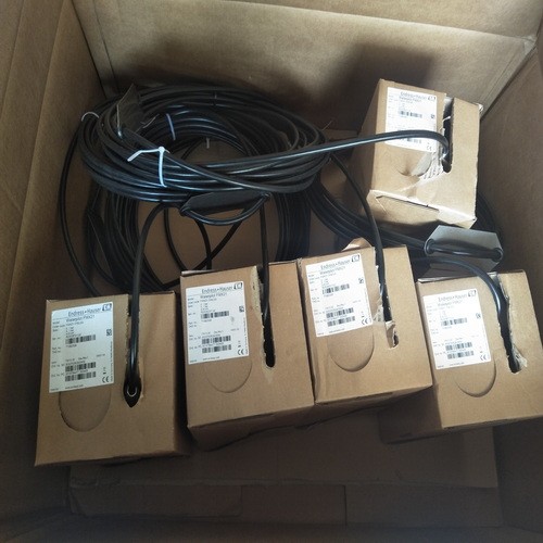 E+H靜壓式液位計(jì)FMX21-AA111HGB10A+PQ??L=10M（3）_調(diào)整大小