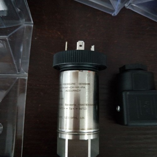 壓力變送器PTX5072TAA1CAH1PA  0-1bar ABS。。_調(diào)整大小